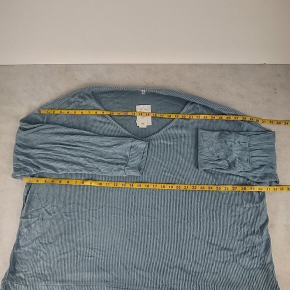 Love, Fire Women's Faded Blue Denim Sleepwear Long Sleeve Top Size 3X (NWT) - Picture 7 of 14